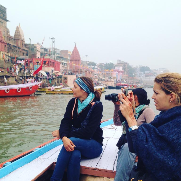Paradise Inn Guest House Benares Buitenkant foto