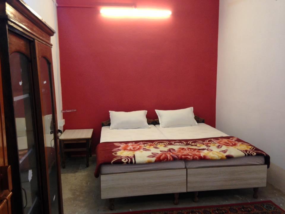 Paradise Inn Guest House Benares Buitenkant foto